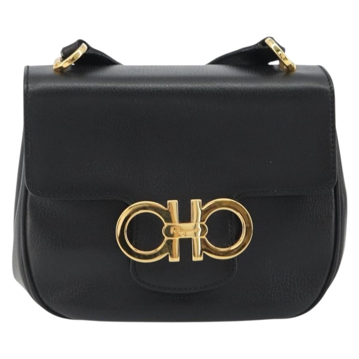 Salvatore Ferragamo Gancini Shoulder Bag Leather Black Gold Tone Auth 191754V