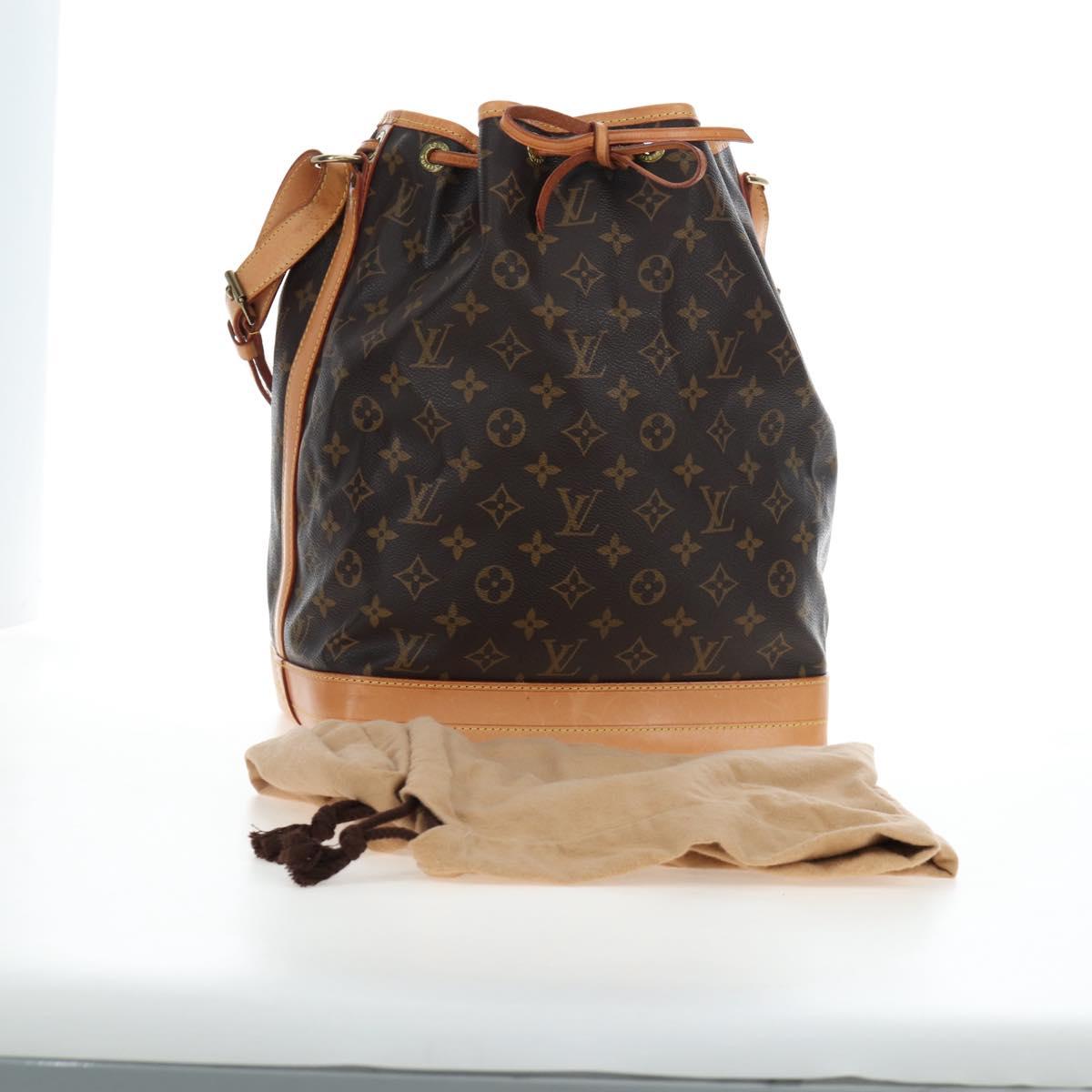 LOUIS VUITTON Monogram Noe Shoulder Bag M42224 LV Auth 191860SAV