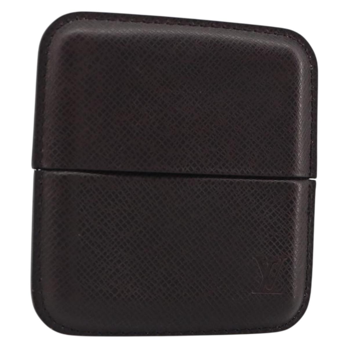 LOUIS VUITTON Taiga Cigarillo Cigarette Case Acajou M30736 LV Auth 191962