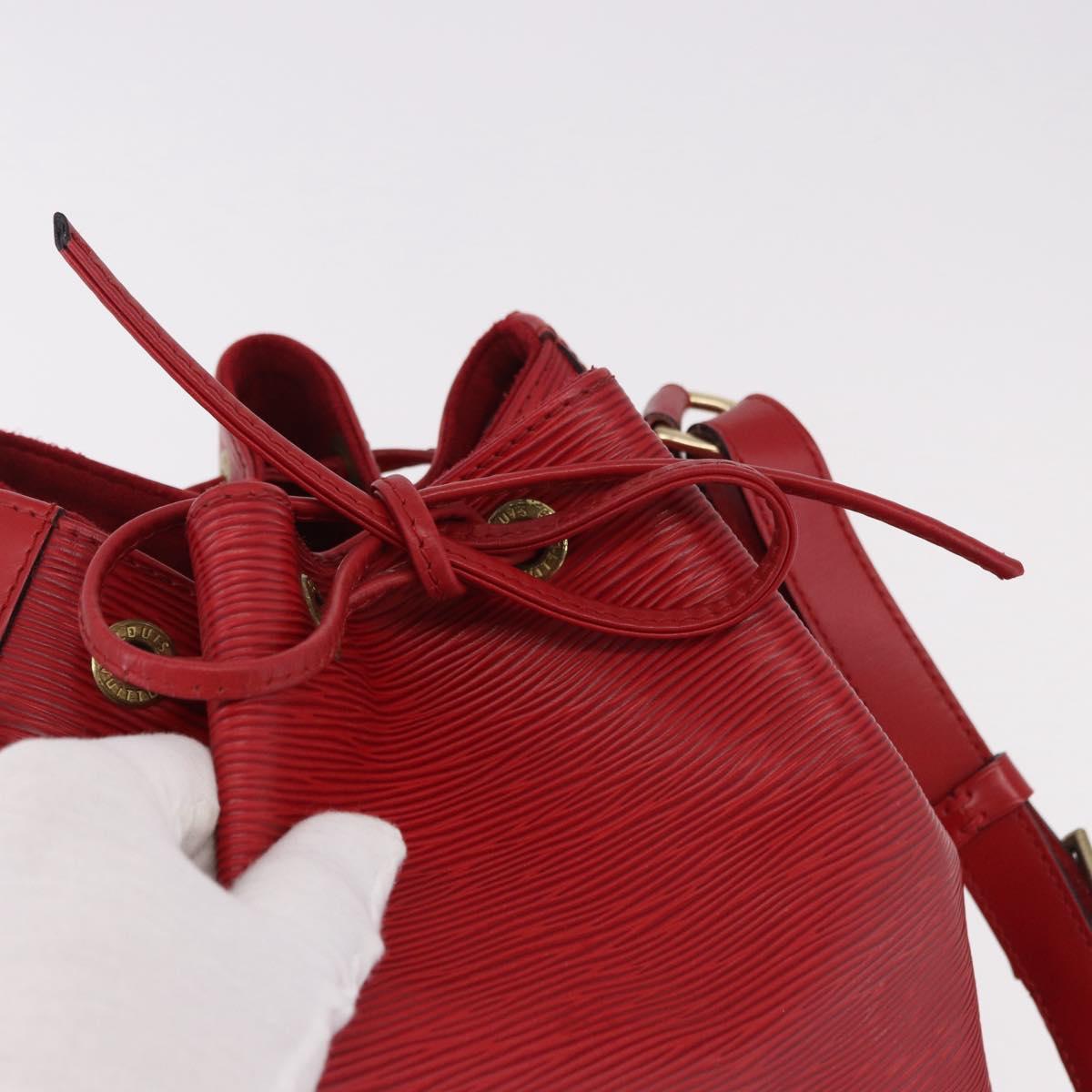 LOUIS VUITTON Epi Petit Noe Shoulder Bag Red M44107 LV Auth 191992
