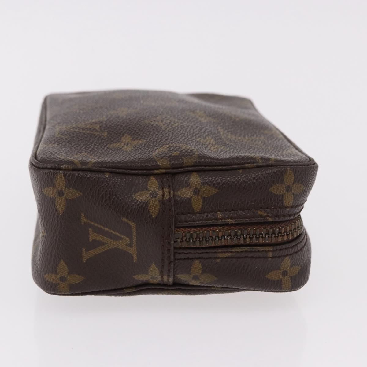 LOUIS VUITTON Monogram Trousse Toilette 18 Pouch M47526 LV Auth 192051