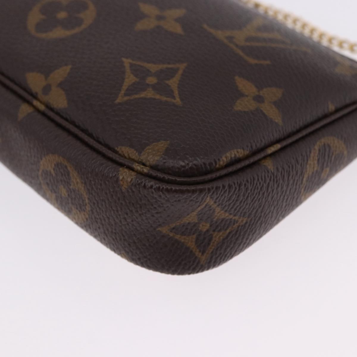 LOUIS VUITTON Vivienne Mini Pochette Accessoires Pouch M80863 LV Auth 192076M