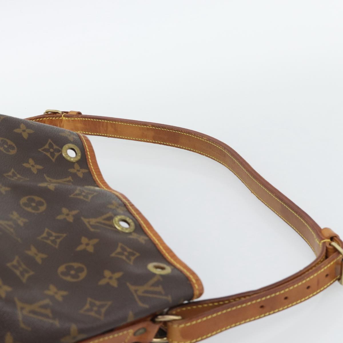 LOUIS VUITTON Monogram Petit Noe Shoulder Bag M42226 LV Auth 192085A
