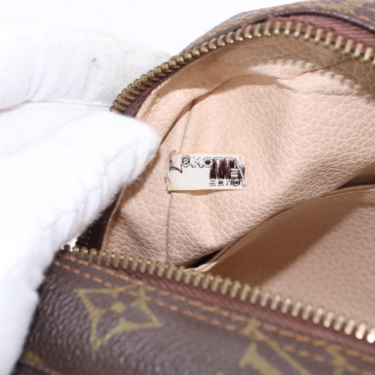 LOUIS VUITTON Monogram Trousse Toilette 28 Clutch Bag M47522 LV Auth 192092