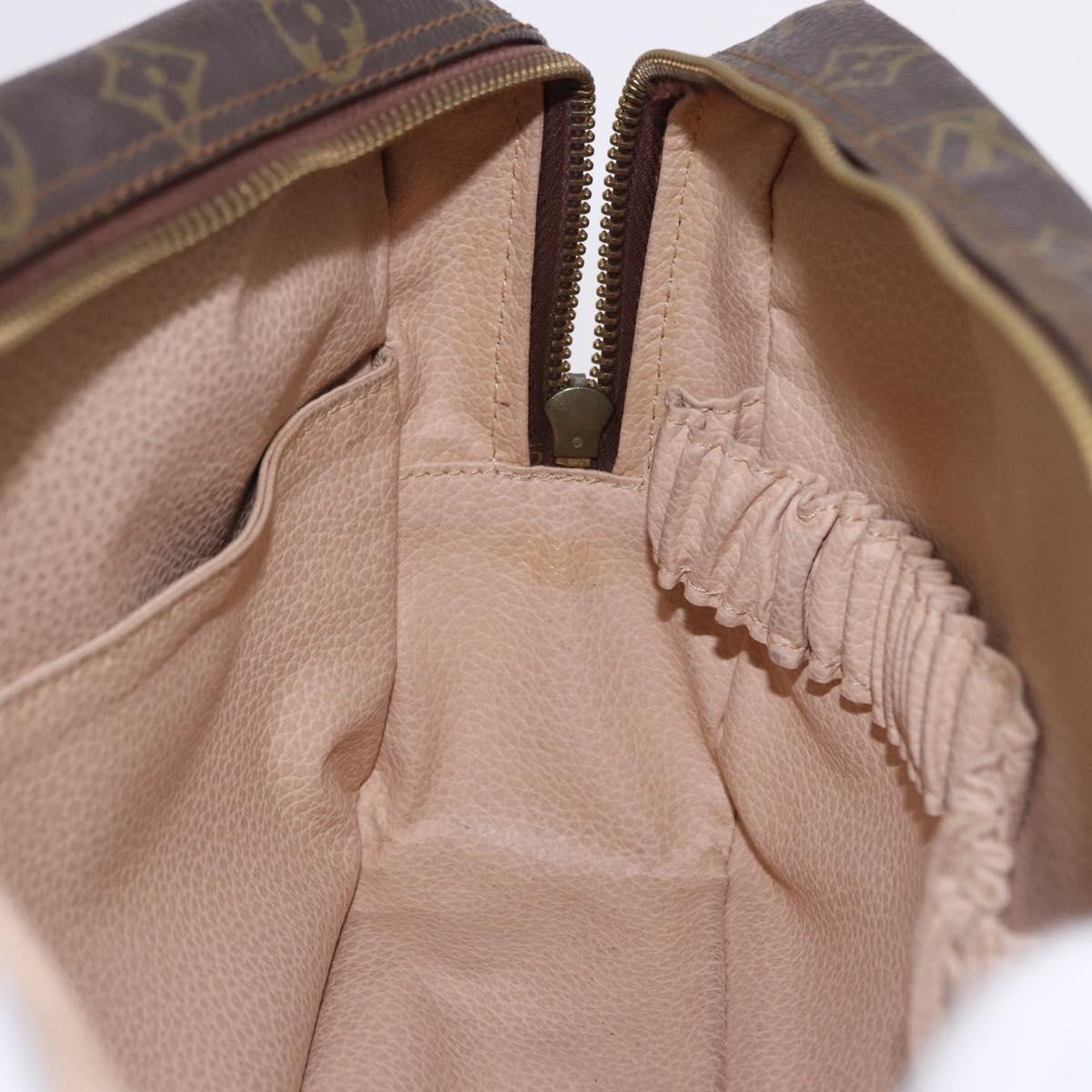 LOUIS VUITTON Monogram Trousse Toilette 28 Clutch Bag M47522 LV Auth 192092