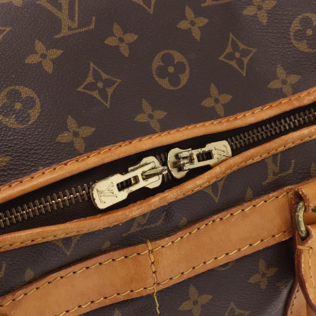 LOUIS VUITTON Monogram Sac Chasseur 40 Pet Carry M41924 LV Auth 192094