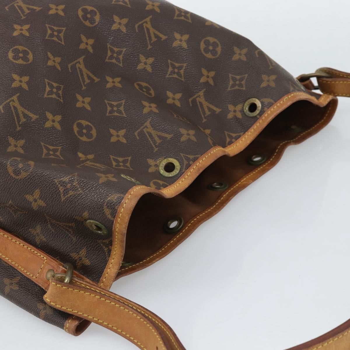 LOUIS VUITTON Monogram Noe Shoulder Bag M42224 LV Auth 192218