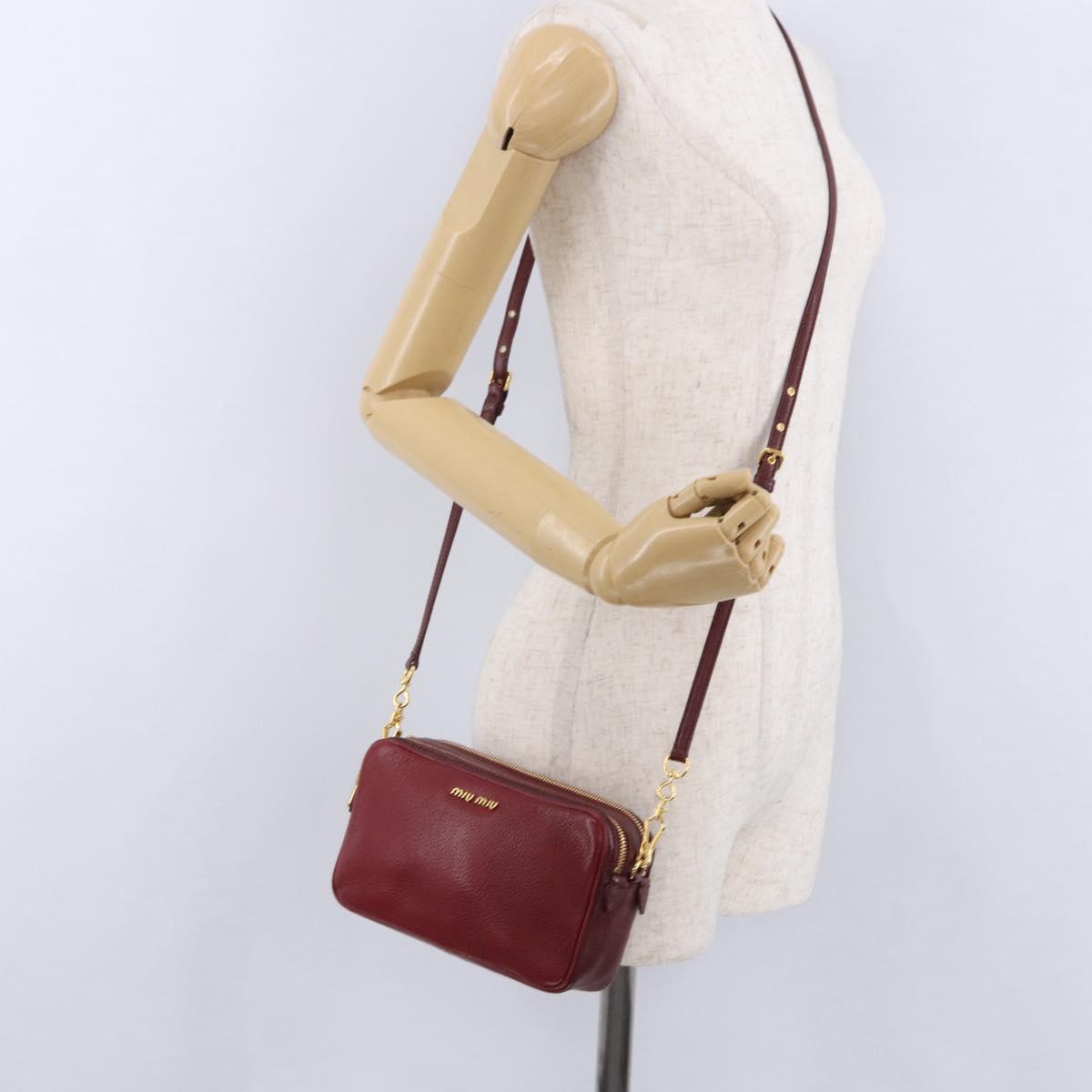Miu Miu Shoulder Bag Leather Red Gold Auth 192246V