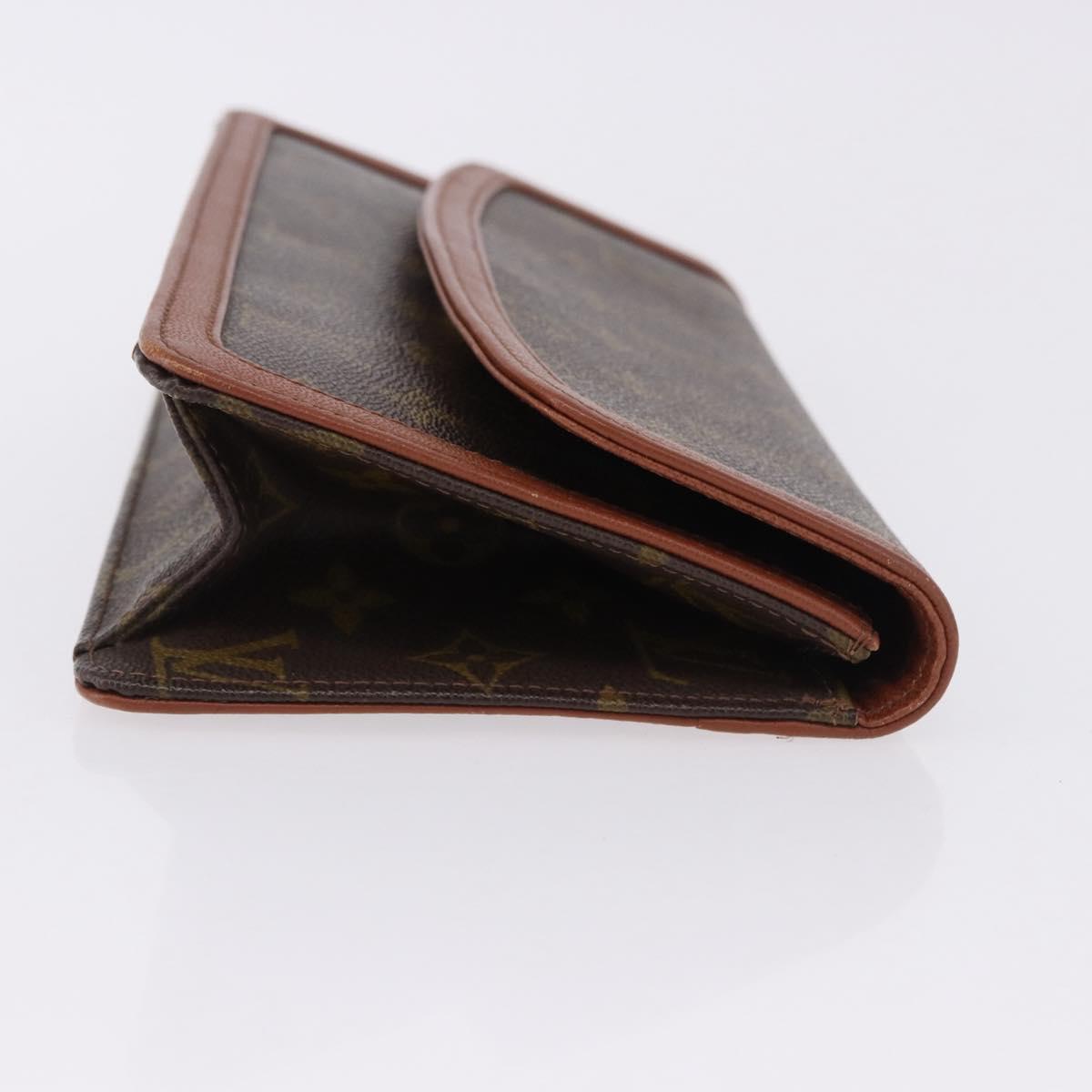 LOUIS VUITTON Monogram Pochette Dam PM Clutch Bag M51812 LV Auth 192281