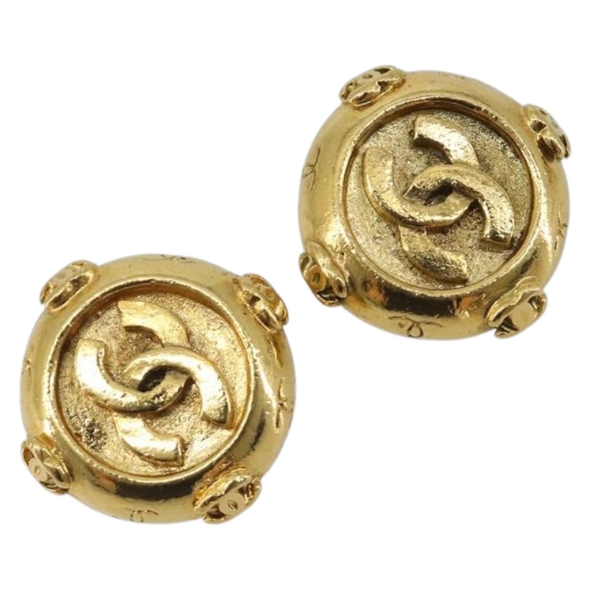 CHANEL COCO Mark Earring Metal Gold Tone CC Auth 192385
