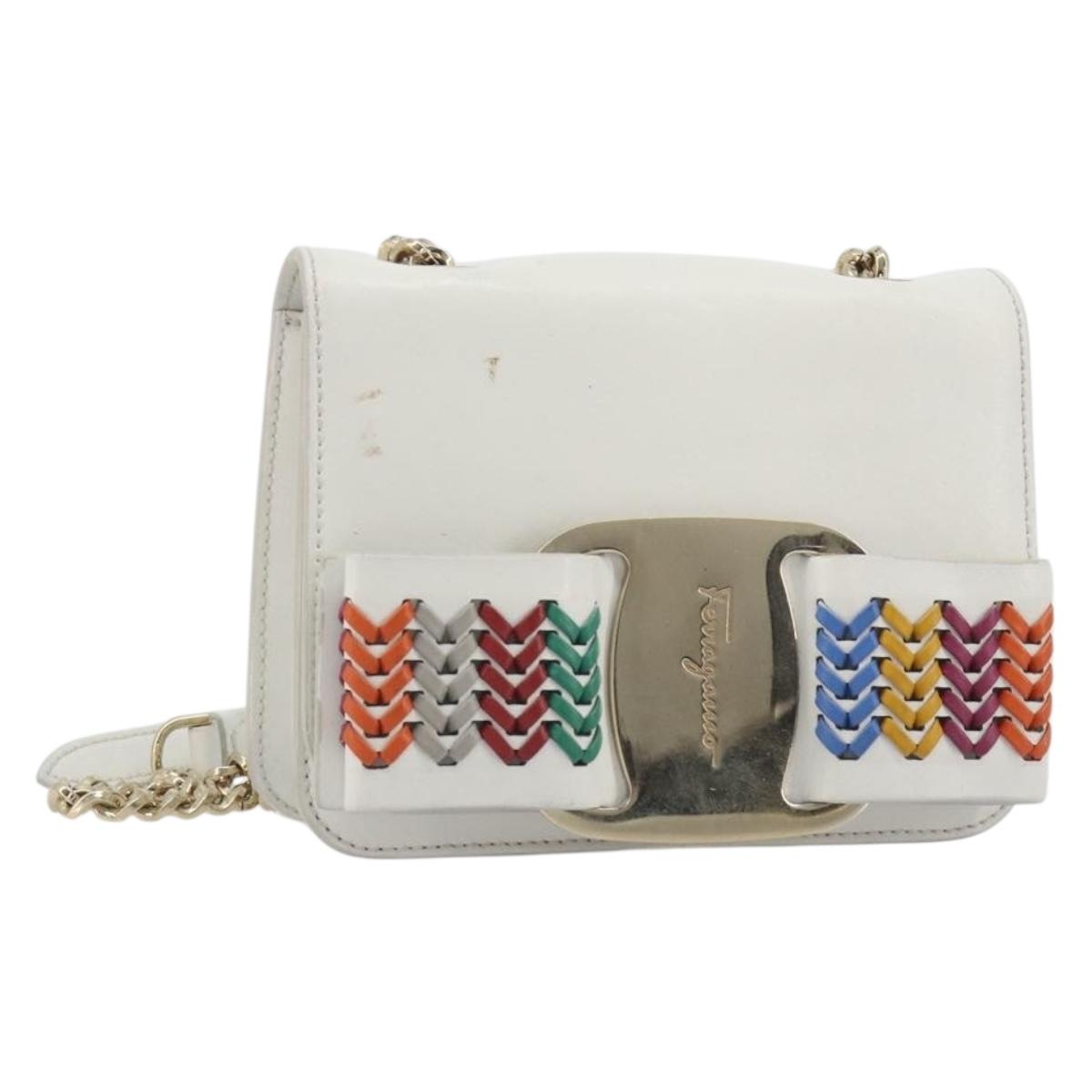 Salvatore Ferragamo Vala Chain Shoulder Bag Leather White Gold Auth 192429
