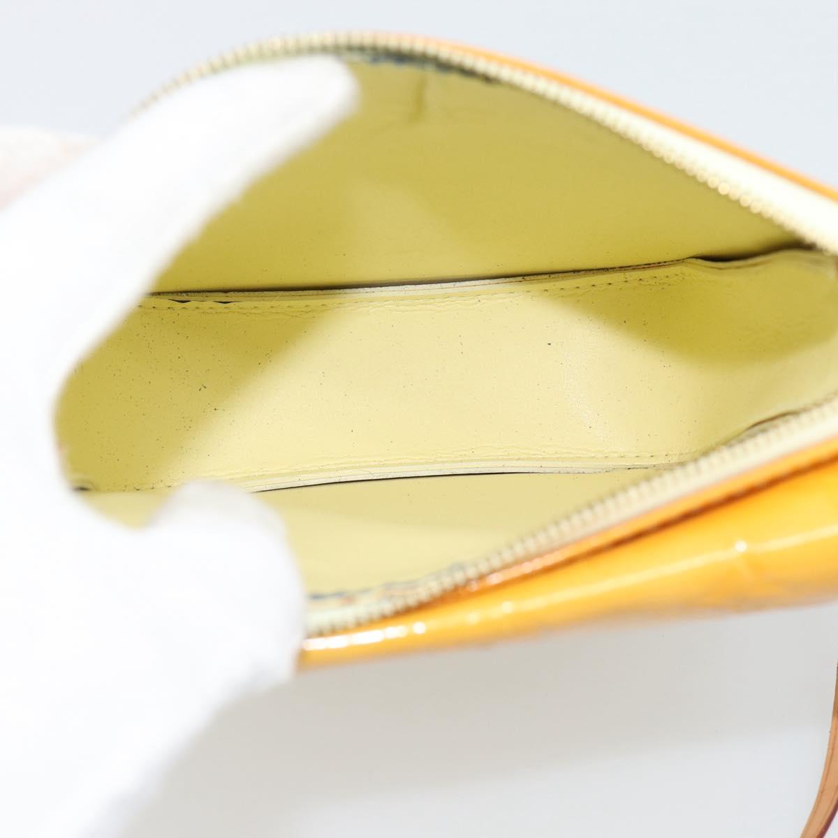 LOUIS VUITTON Monogram Vernis Motto Pouch Lime Yellow M91059 LV Auth 192499