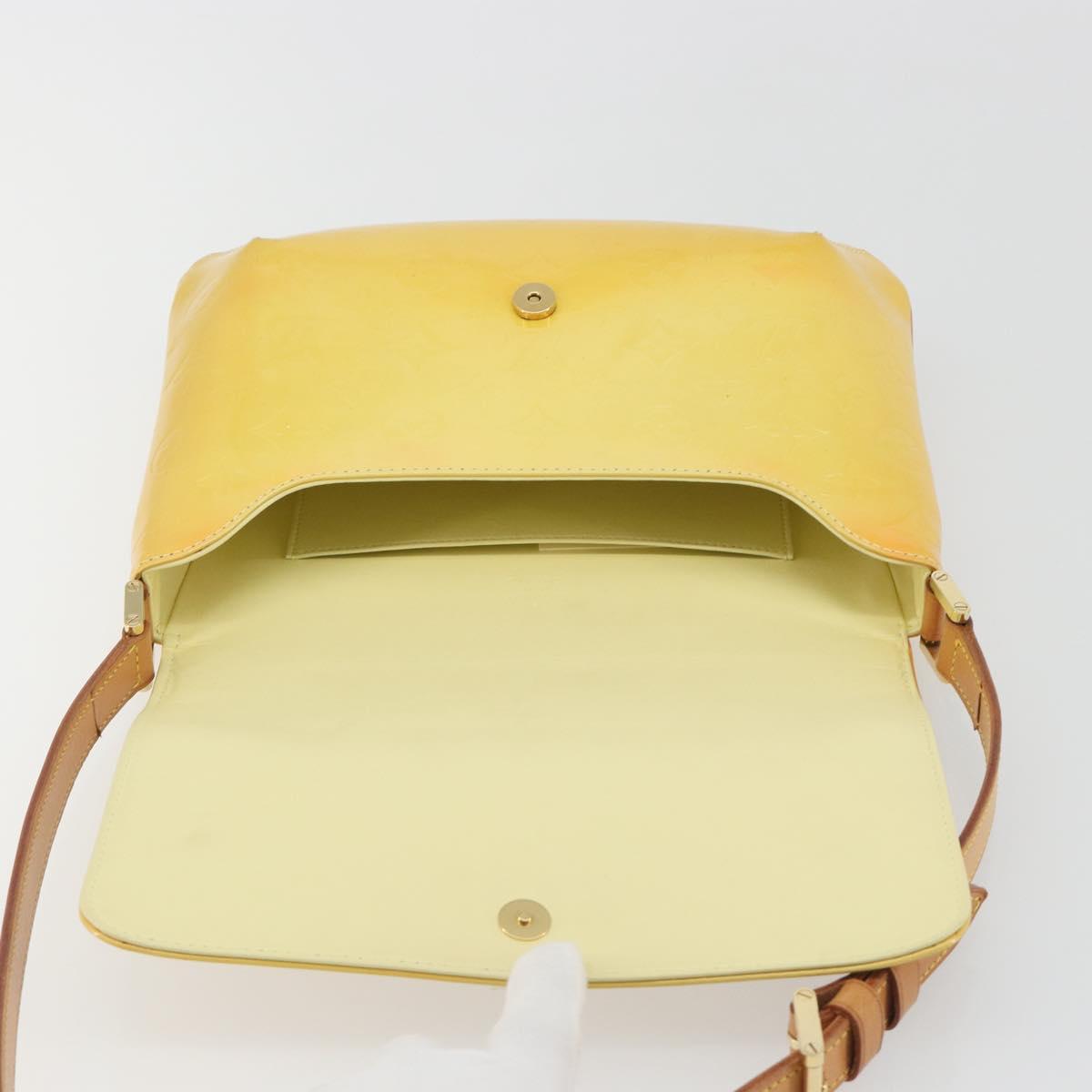 LOUIS VUITTON Monogram Vernis Thompson Street Bag Lime Yellow M91071 Auth 192632