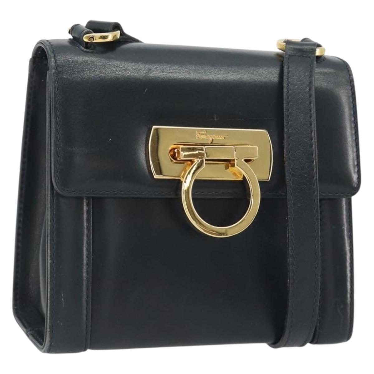 Salvatore Ferragamo Gancini Shoulder Bag Leather Navy Gold Auth 192665