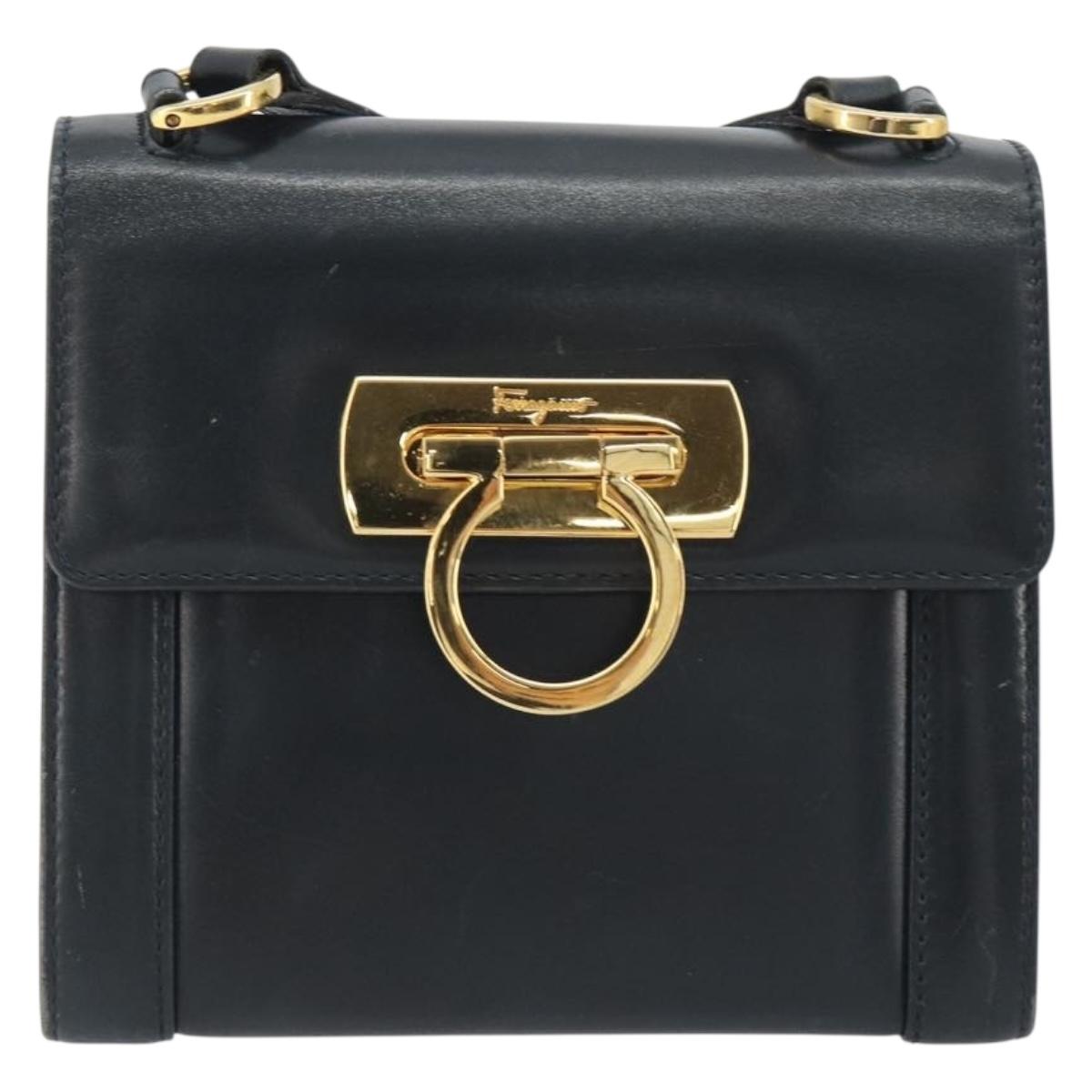 Salvatore Ferragamo Gancini Shoulder Bag Leather Navy Gold Auth 192665