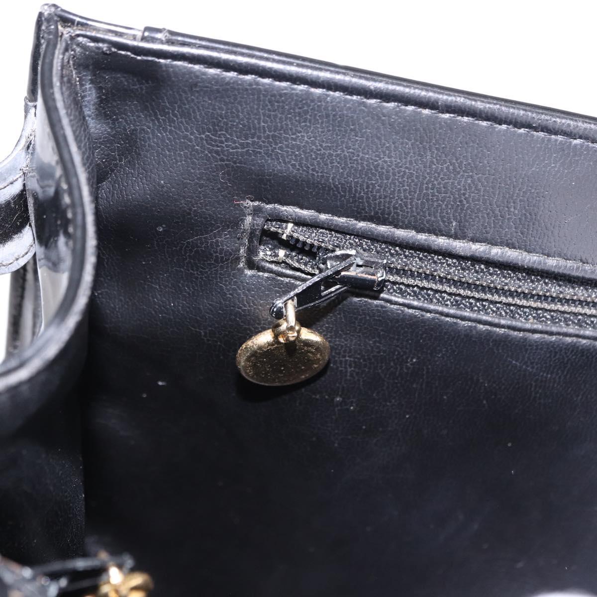 CHANEL Shoulder Bag Patent Black CC Auth 192734