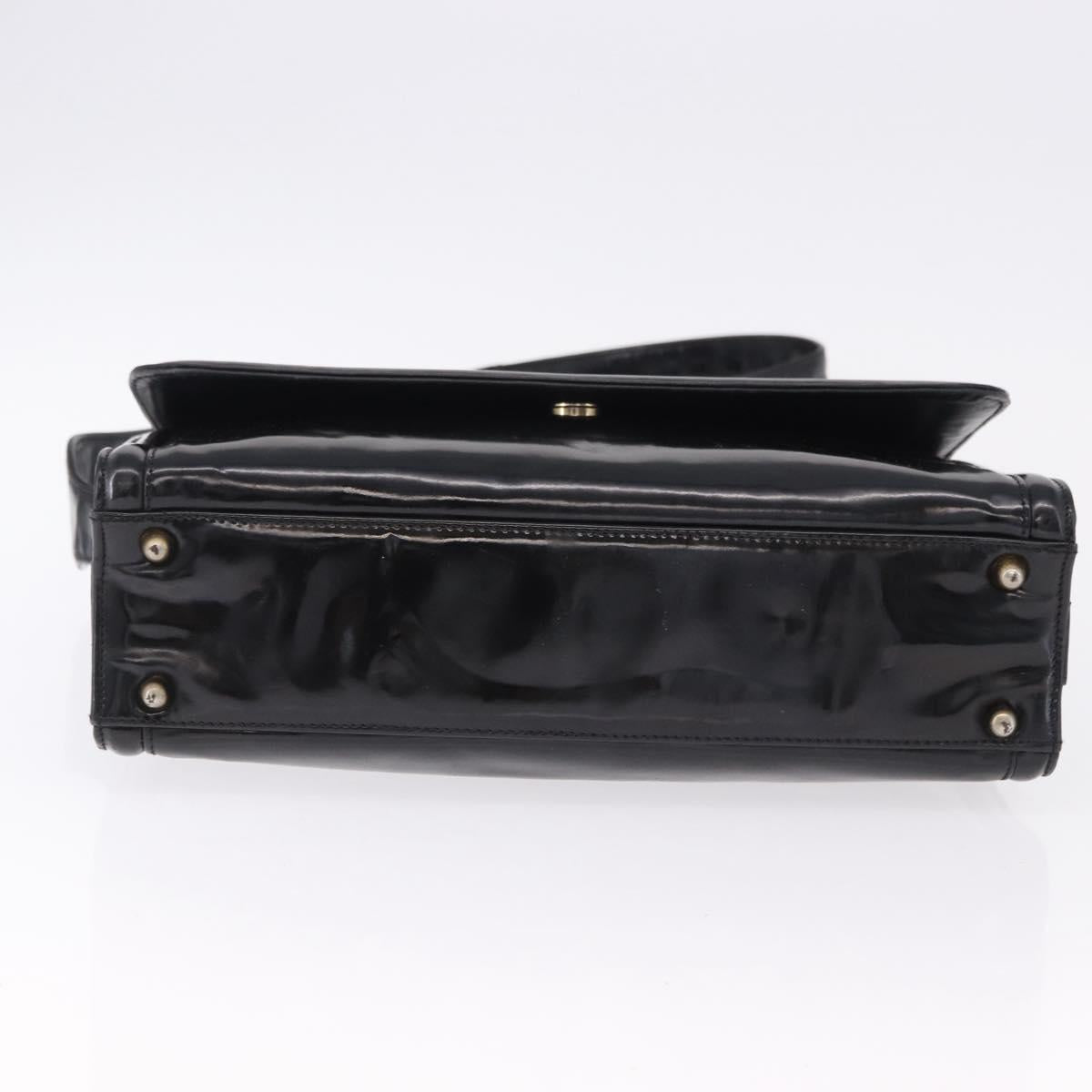 CHANEL Shoulder Bag Patent Black CC Auth 192734