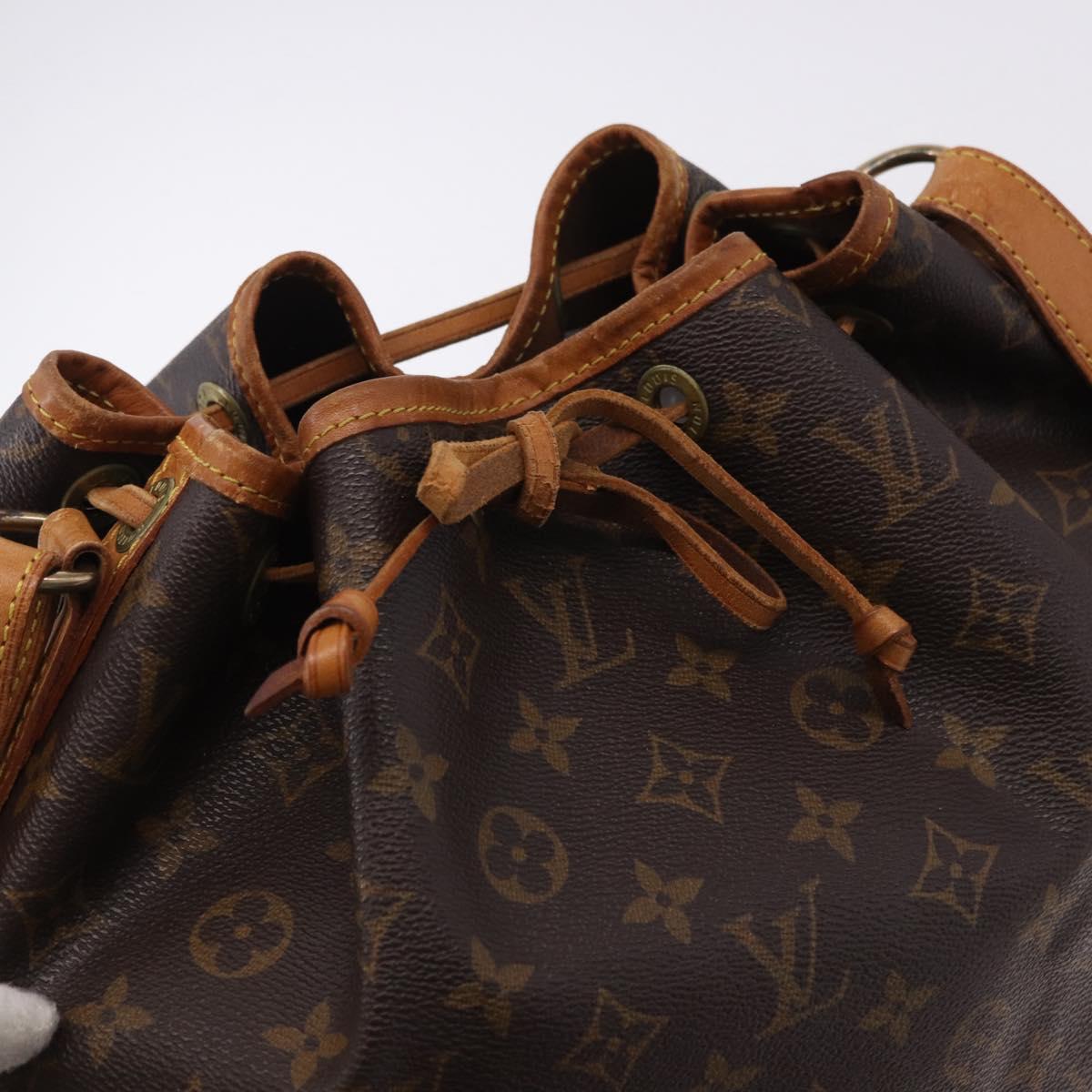 LOUIS VUITTON Monogram Noe Shoulder Bag M42224 LV Auth 192770A