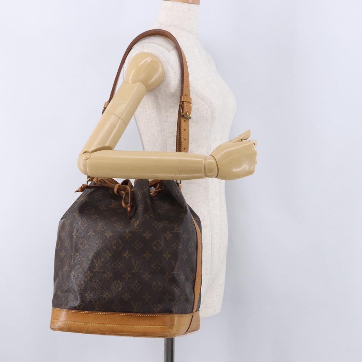 LOUIS VUITTON Monogram Noe Shoulder Bag M42224 LV Auth 192770A