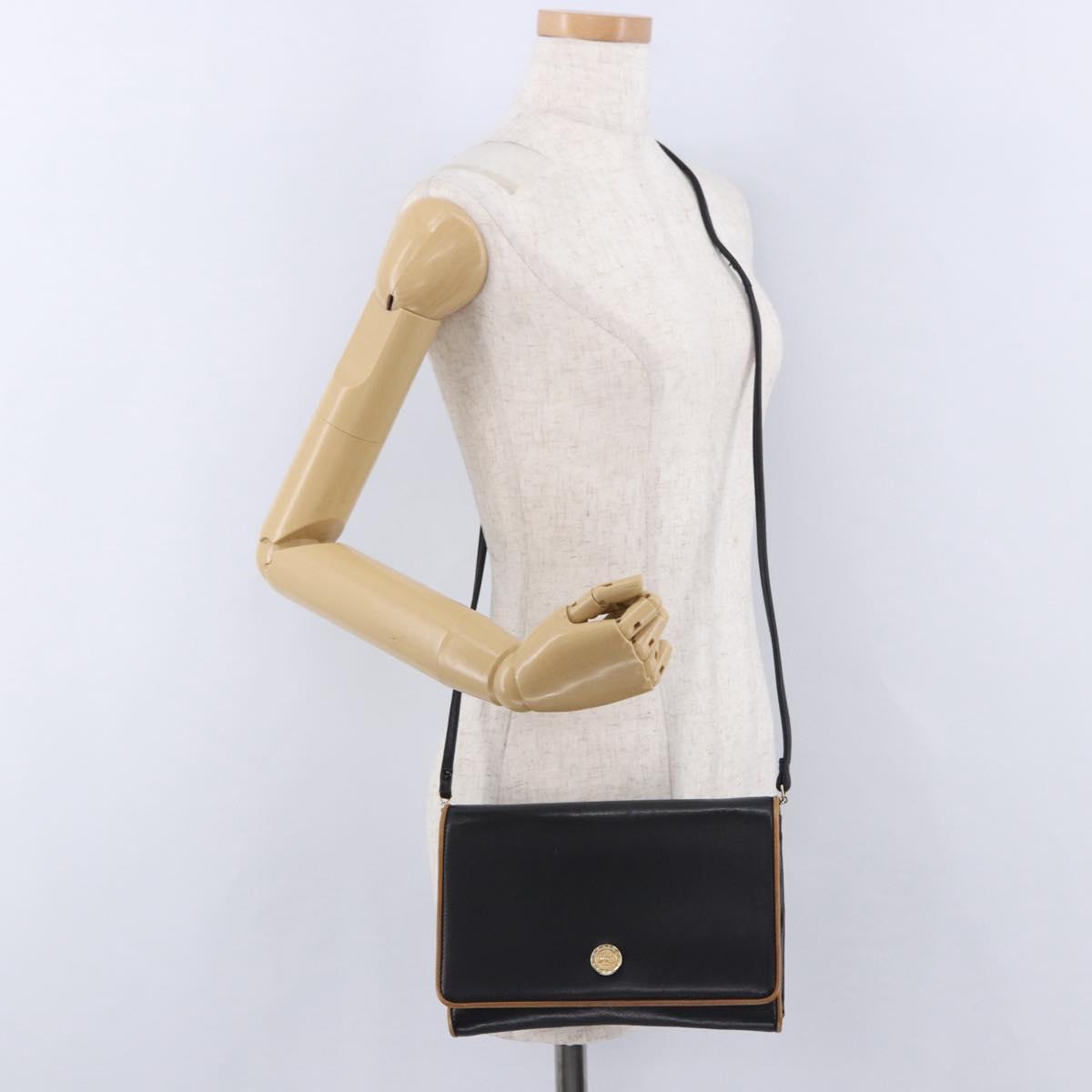CELINE Horse Carriage Shoulder Bag Leather Black Gold Tone Auth 192821A