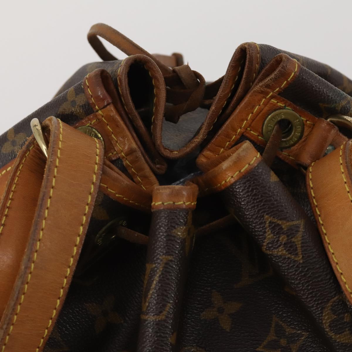 LOUIS VUITTON Monogram Petit Noe Shoulder Bag M42226 LV Auth 192831A