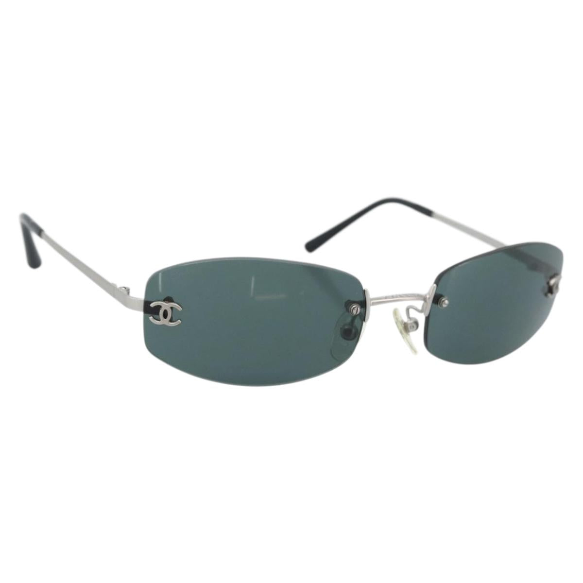 CHANEL COCO Mark Sunglasses Metal Silver Black CC Auth 192855M