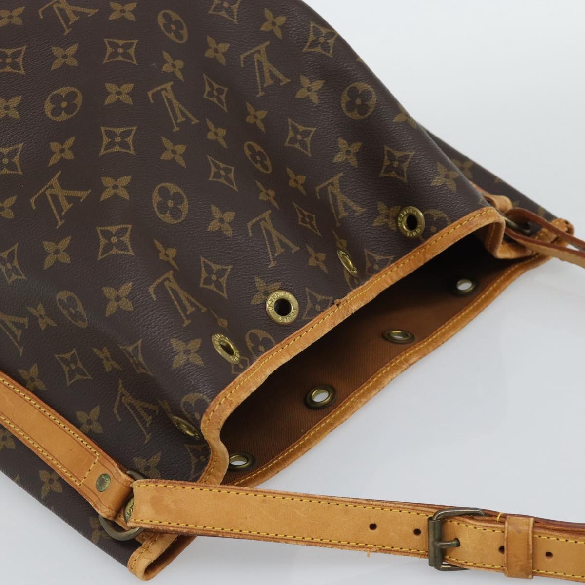 LOUIS VUITTON Monogram Noe Shoulder Bag M42224 LV Auth 192904