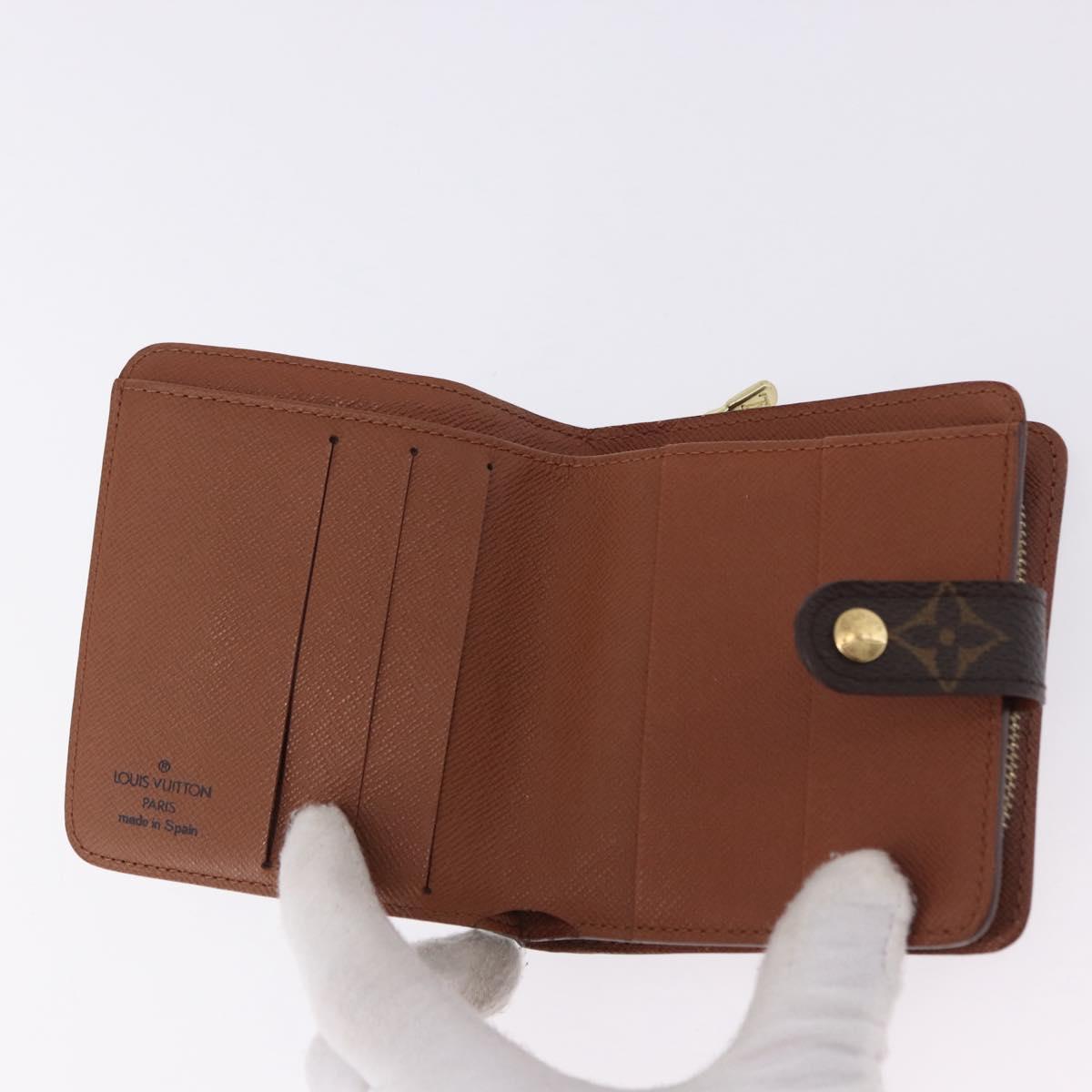 LOUIS VUITTON Monogram Compact Zip Wallet M61667 LV Auth 193020A