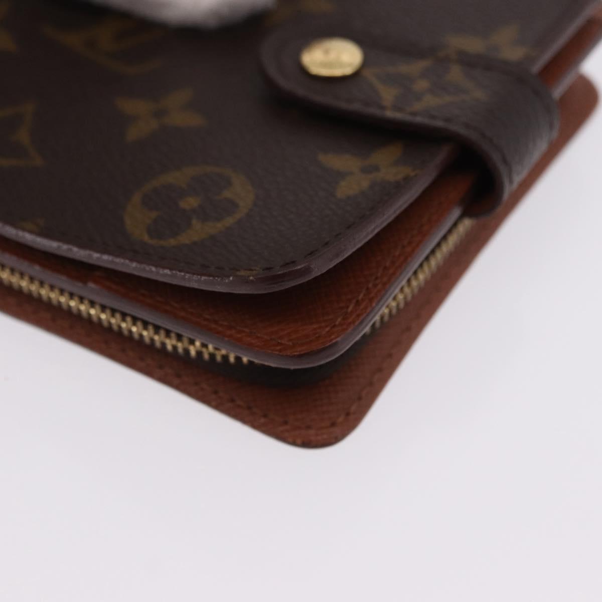 LOUIS VUITTON Monogram Compact Zip Wallet M61667 LV Auth 193020A