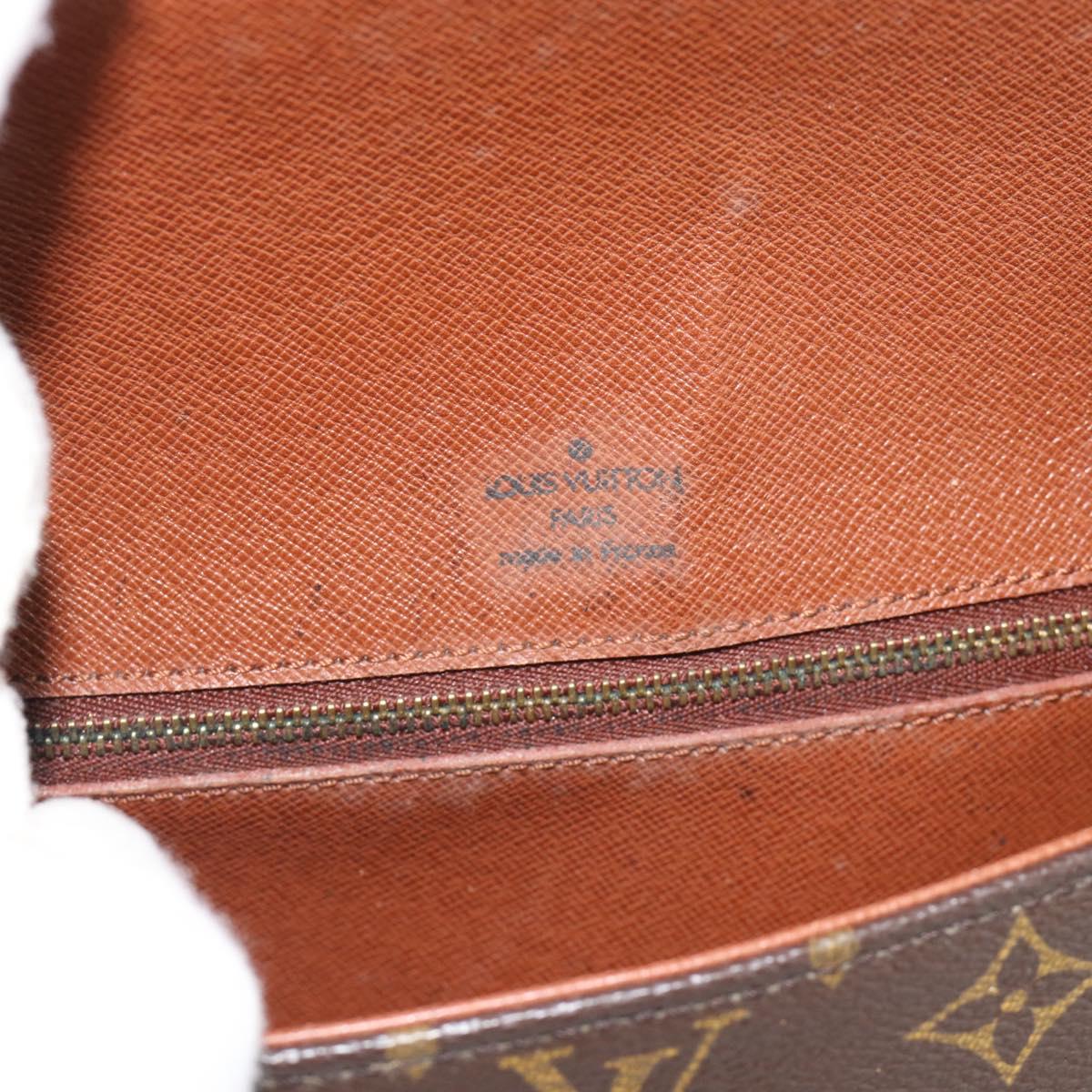 LOUIS VUITTON Monogram Saint Cloud GM Shoulder Bag M51242 LV Auth 193153