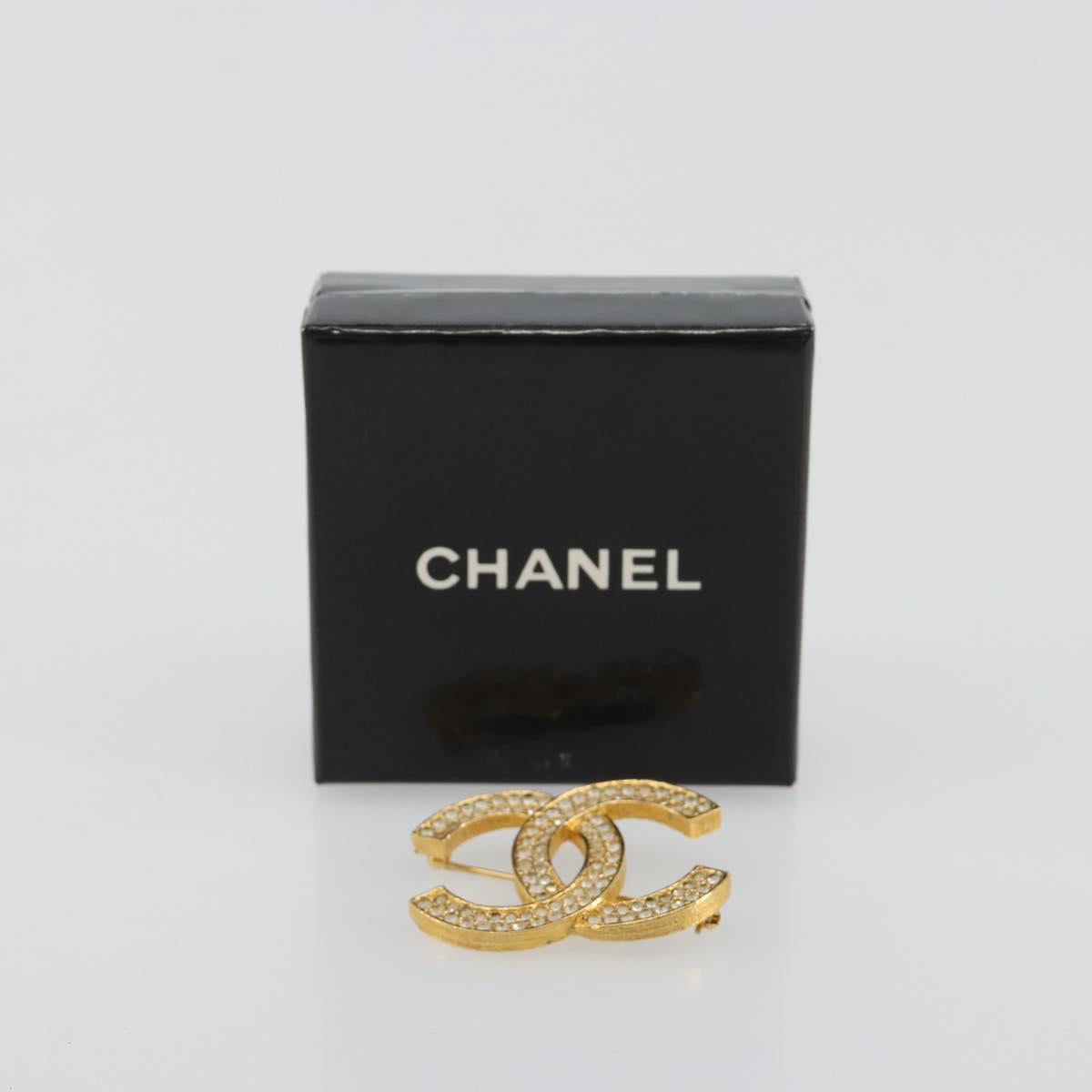 CHANEL COCO Mark Brooch metal Gold Tone CC Auth 193163V