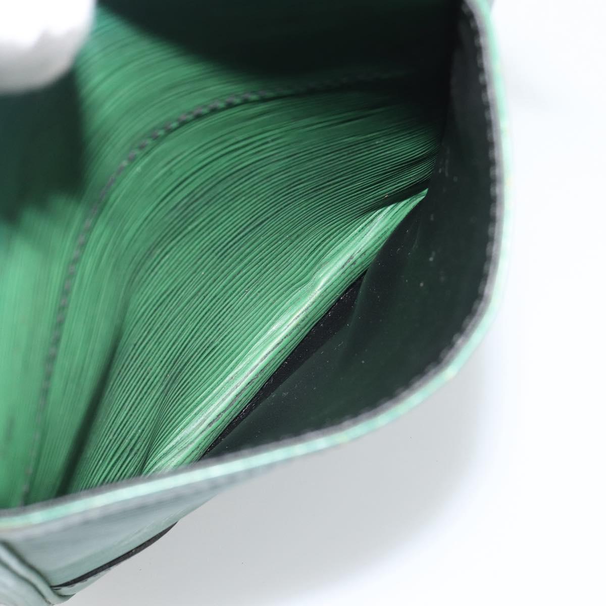 LOUIS VUITTON Epi Danube Shoulder Bag Green M45634 LV Auth 193584