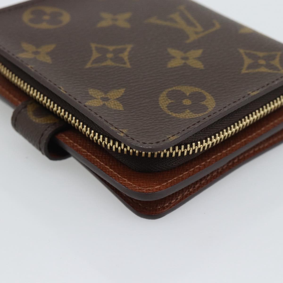 LOUIS VUITTON Monogram Compact Zip Wallet M61667 LV Auth 193591V