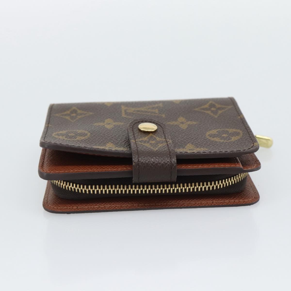 LOUIS VUITTON Monogram Compact Zip Wallet M61667 LV Auth 193591V