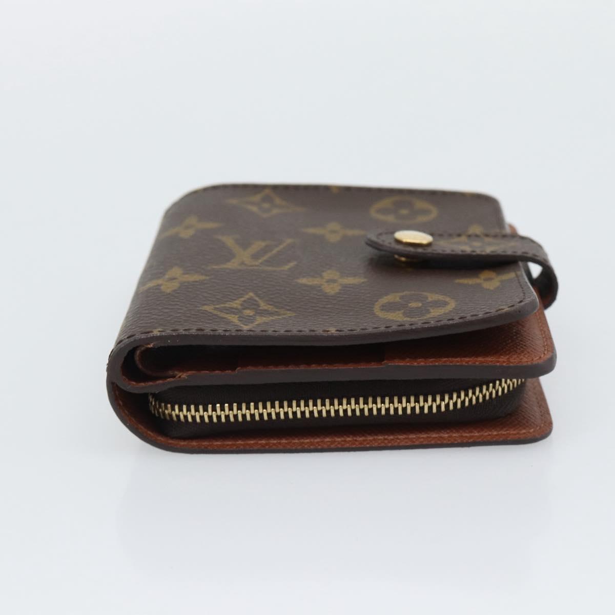 LOUIS VUITTON Monogram Compact Zip Wallet M61667 LV Auth 193591V