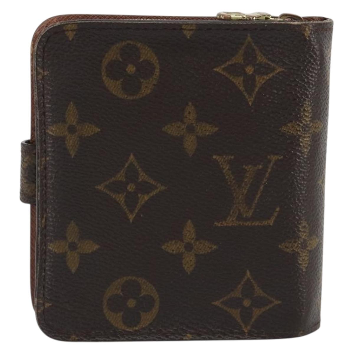 LOUIS VUITTON Monogram Compact Zip Wallet M61667 LV Auth 193592