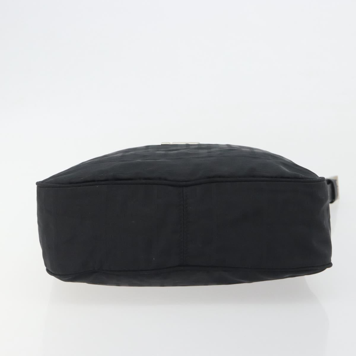 FENDI Zucca Canvas Shoulder Bag Black Auth 193804