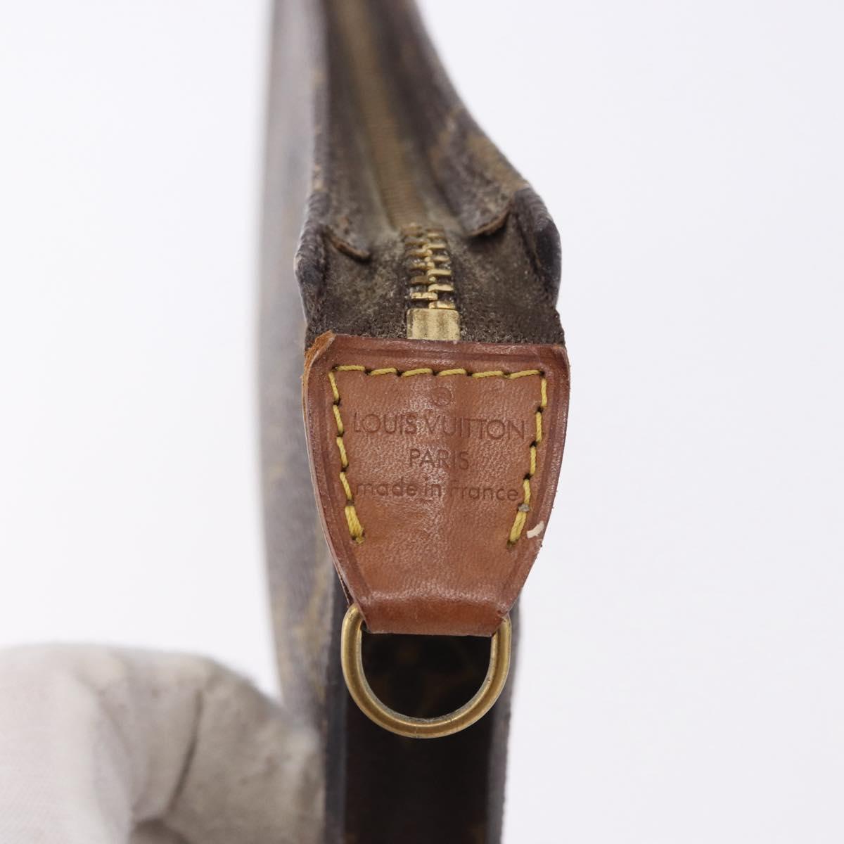 LOUIS VUITTON Monogram Bucket GM Accessory Pouch LV Auth 193904