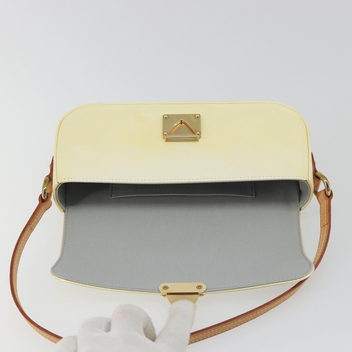 LOUIS VUITTON Monogram Vernis Malibu Street Bag Perle M91507 LV Auth 193921A
