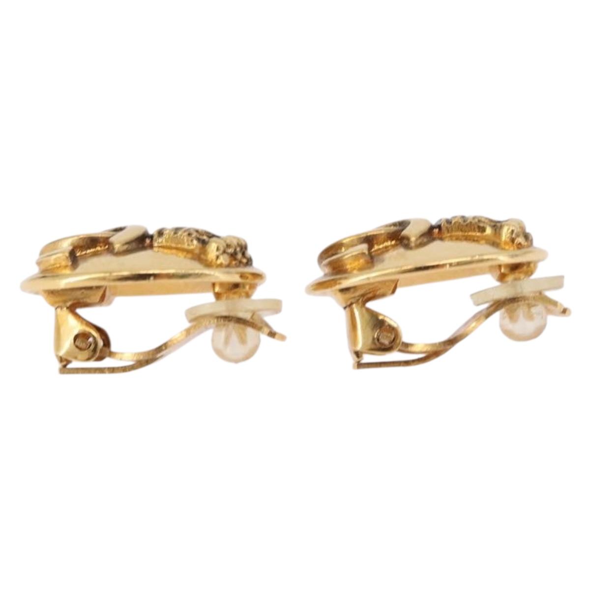 CHANEL COCO Mark Earring Metal Gold Tone CC Auth 193928V