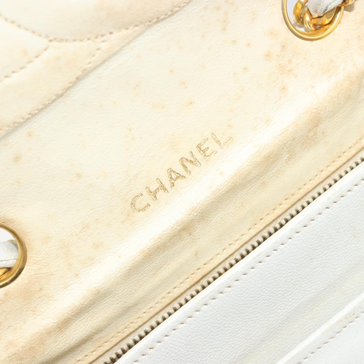 CHANEL Matelasse Chain Shoulder Bag Lamb Skin White Gold CC Auth 193951
