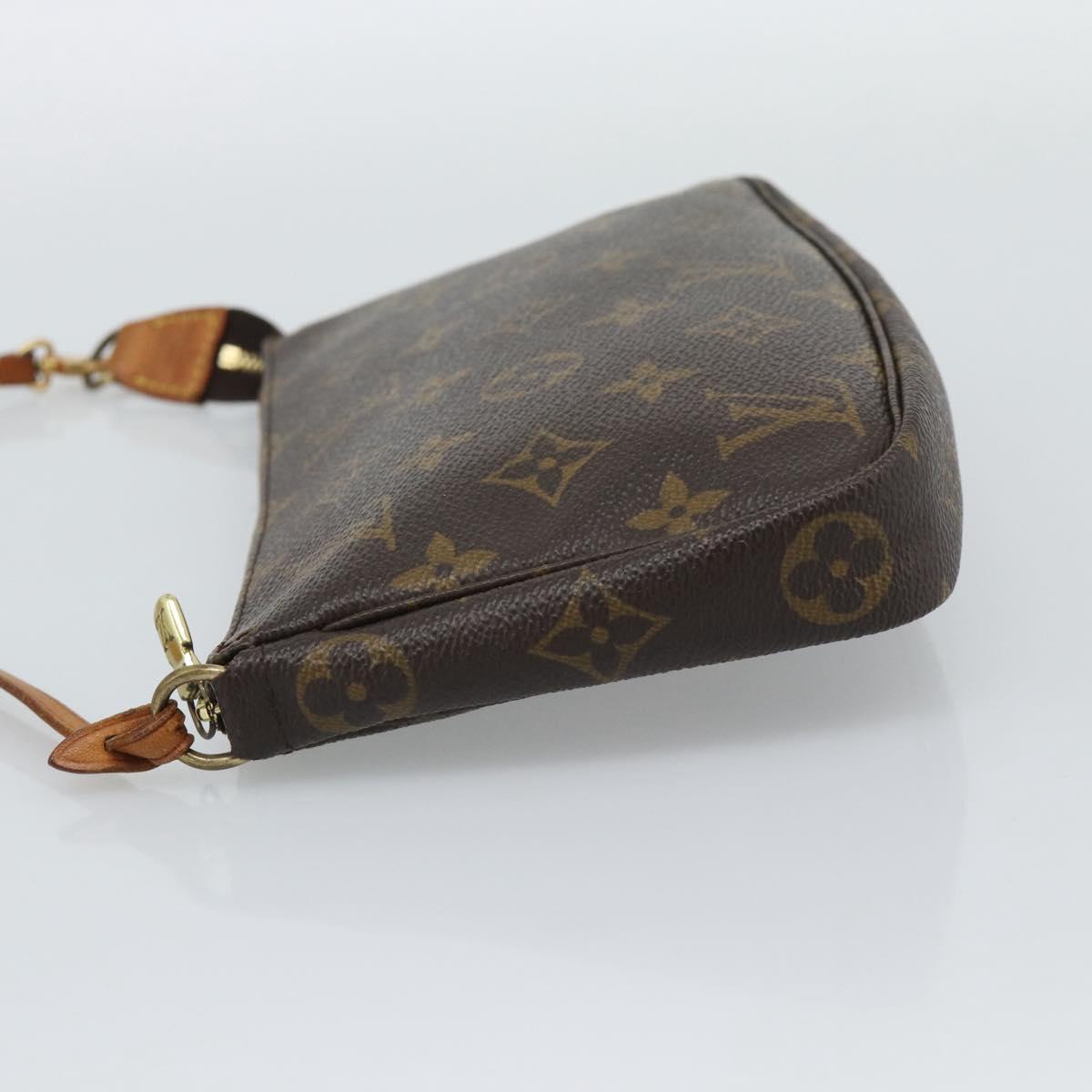 LOUIS VUITTON Monogram Pochette Accessoires Pouch M51980 LV Auth 193970