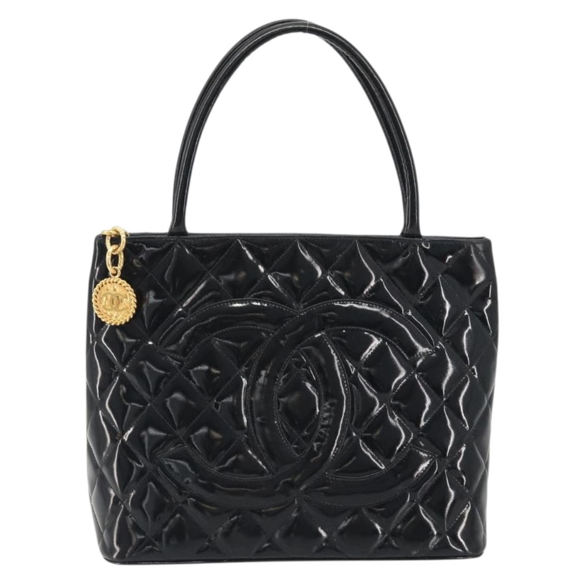 CHANEL Matelasse Reprint Tote Bag Patent Leather Black Gold CC Auth 194057V