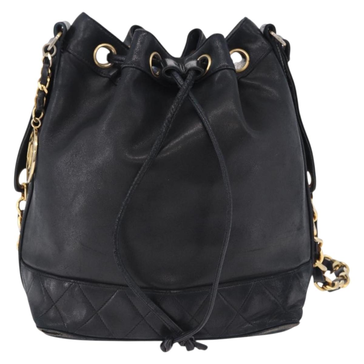CHANEL Matelasse Chain Shoulder Bag Lamb Skin Black Gold Tone CC Auth 194088
