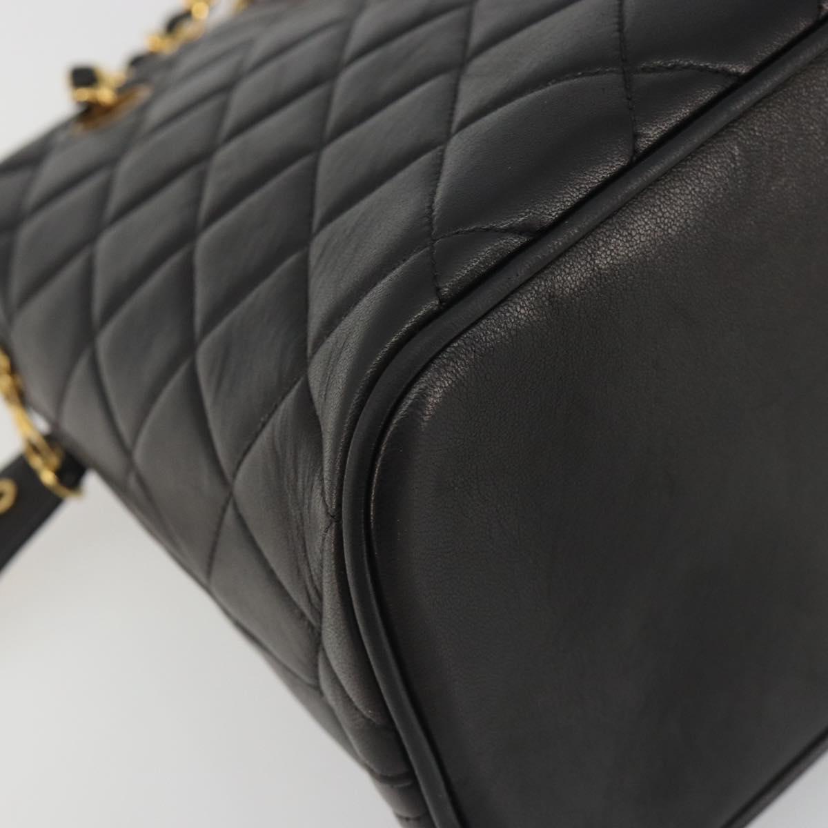 CHANEL Matelasse Chain Shoulder Bag Lamb Skin Black Gold Tone CC Auth 194120V