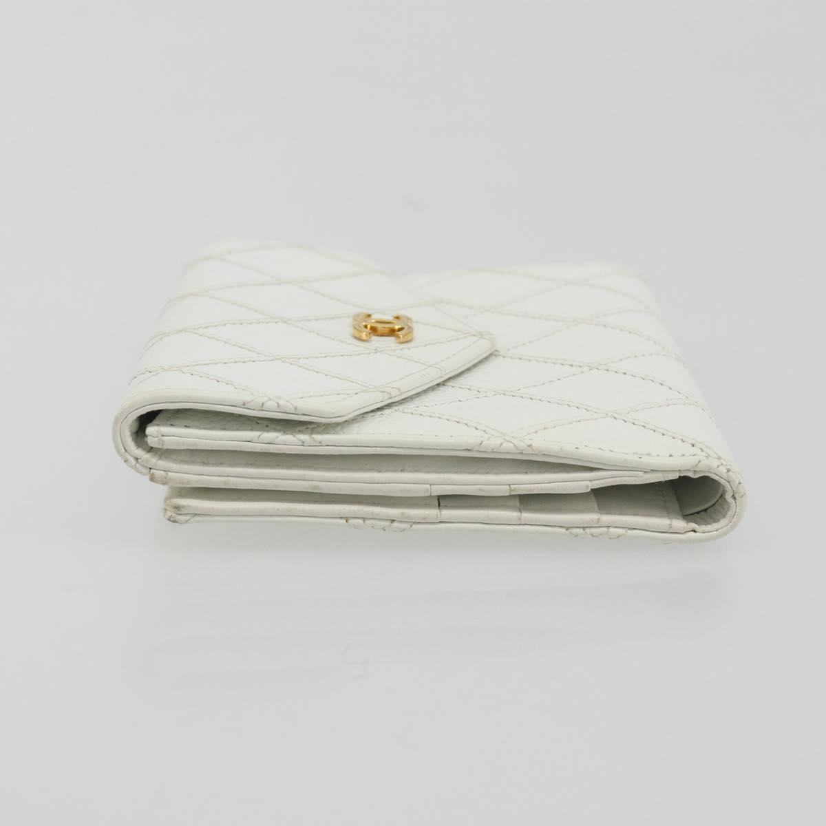 CHANEL Bicolore Bifold Wallet Caviar Skin White Gold Tone CC Auth 194133A