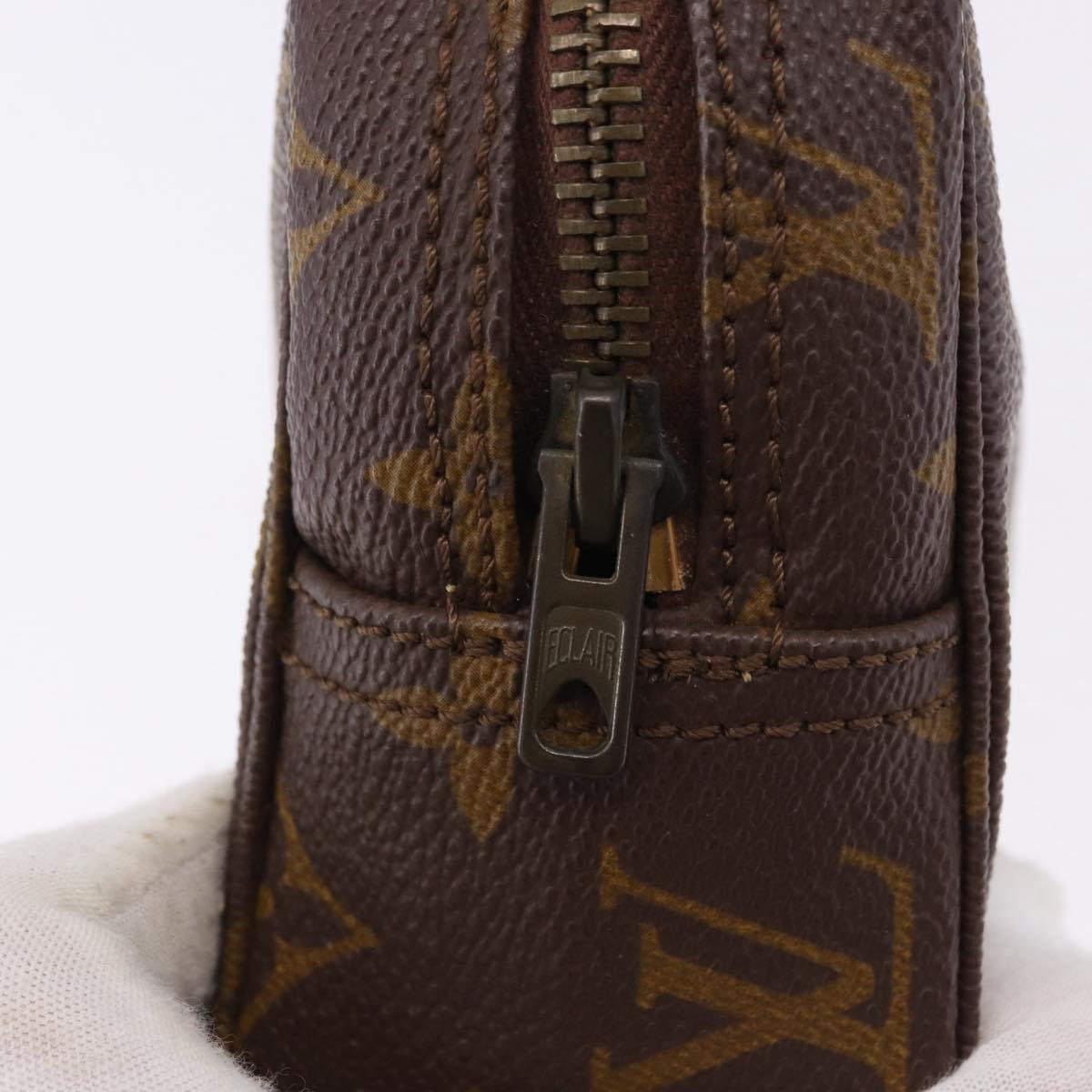 LOUIS VUITTON Monogram Trousse Toilette 18 Pouch M47526 LV Auth 194147