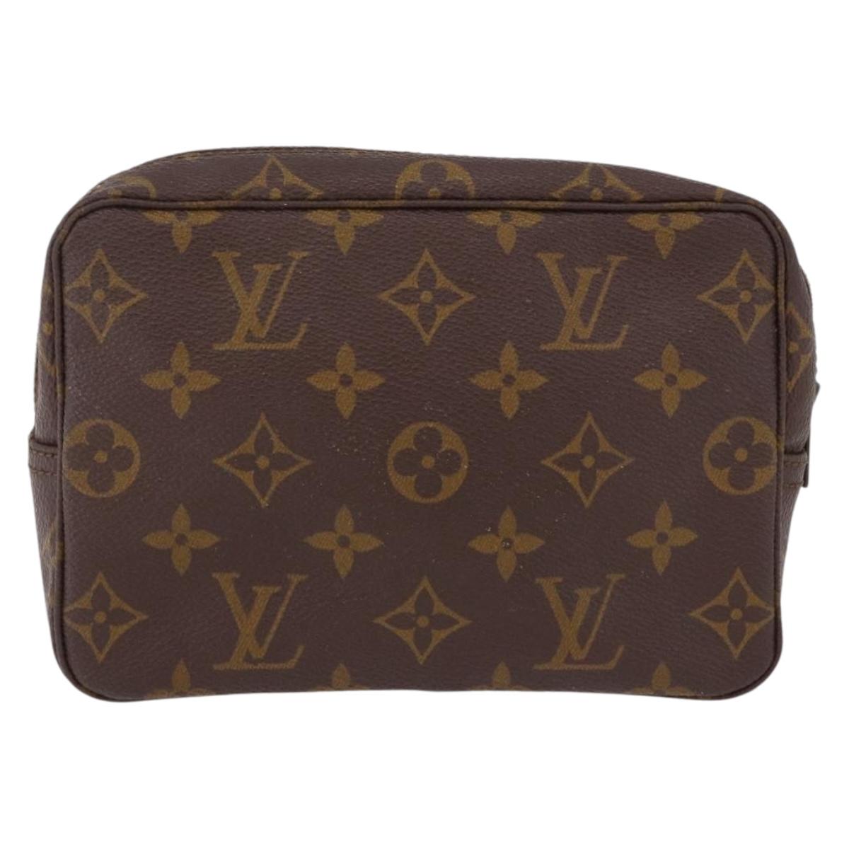 LOUIS VUITTON Monogram Trousse Toilette 18 Pouch M47526 LV Auth 194147