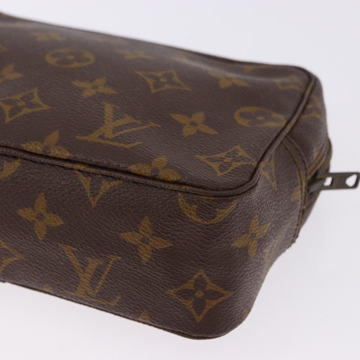 LOUIS VUITTON Monogram Trousse Toilette 18 Pouch M47526 LV Auth 194147