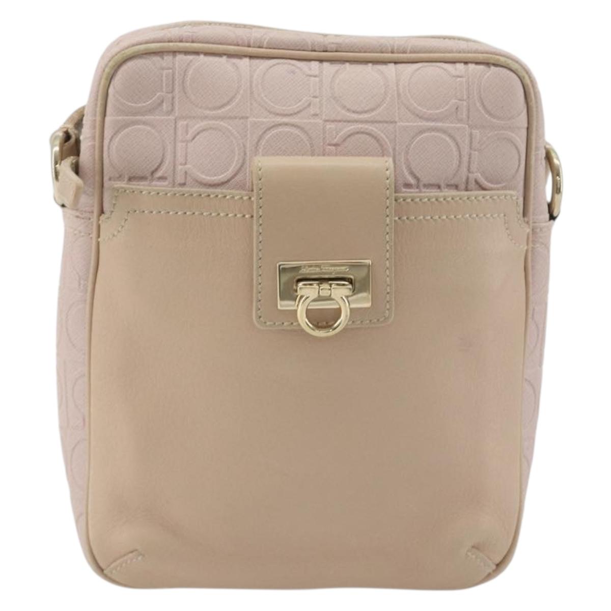 Salvatore Ferragamo Gancini Shoulder Bag Leather Pink Gold Auth 194244A